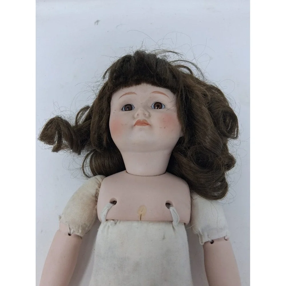 Bradley Dolls Porcelain Bisque Limited Edition 1295/1500 Brown Hair Vintage  w